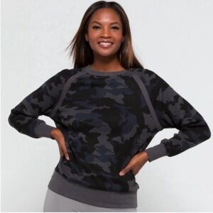 Prana Women’s Nautical Camo Blue Grey Cozy Up Pullover Sweater Size S